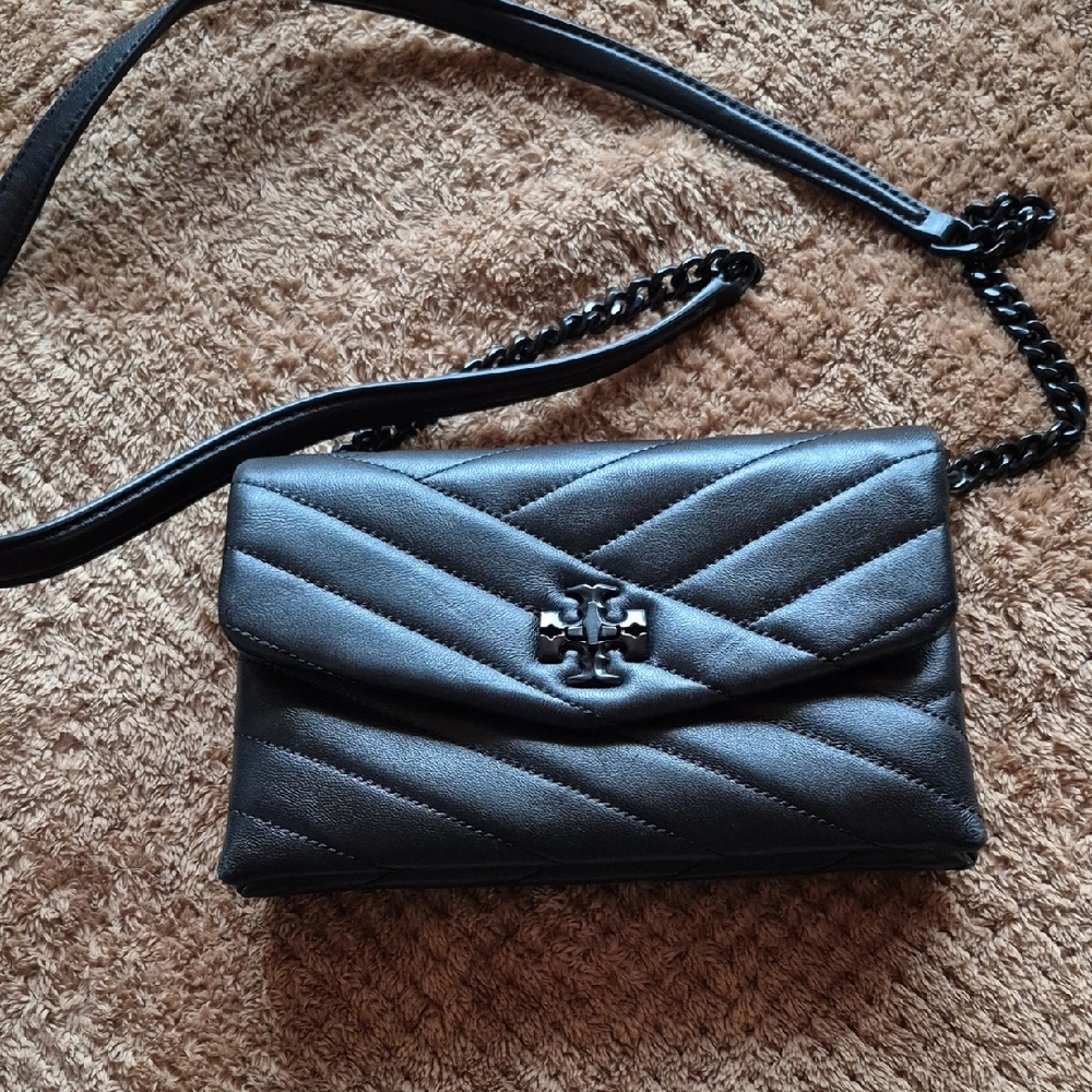 Tory Burch Black Quilted Leather Crossbody Wallet